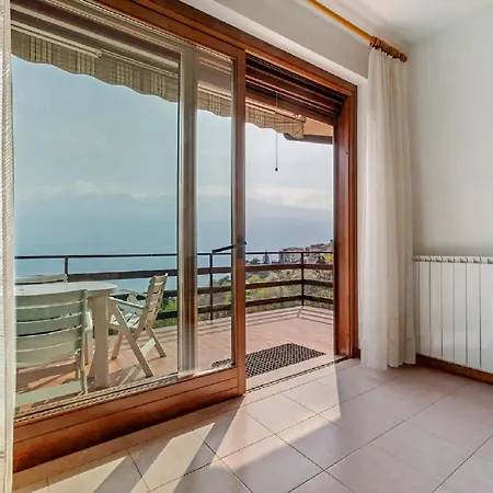 Diffuso Borgo Piovere, Annarosa 2 Terrazzo E Vista *